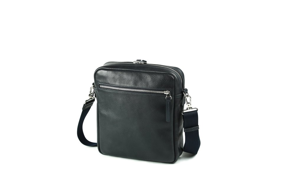 Černá crossbody taška